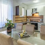 Istriensonne - Veruda Mit Grillterrasse Apartment