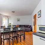 Appartamento Istriensonne - Veruda Mit Grillterrasse Pola