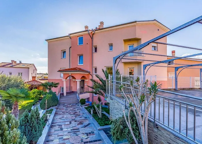 Apartment Istriensonne - Veruda Mit Grillterrasse