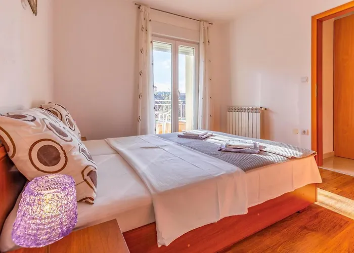 Apartment Istriensonne - Veruda Mit Grillterrasse