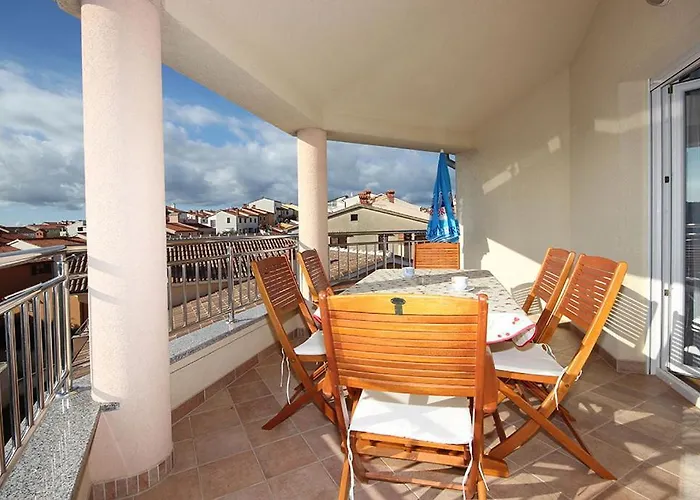 Apartment Istriensonne - Veruda Mit Grillterrasse