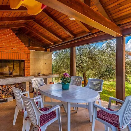 Istriensonne - Veruda Mit Grillterrasse