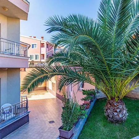 Istriensonne - Veruda Mit Grillterrasse *