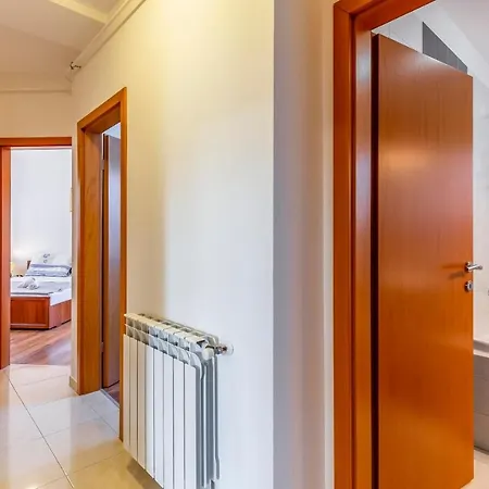 Istriensonne - Veruda Mit Grillterrasse * Pula