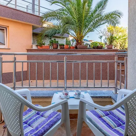 Istriensonne - Veruda Mit Grillterrasse Appartement