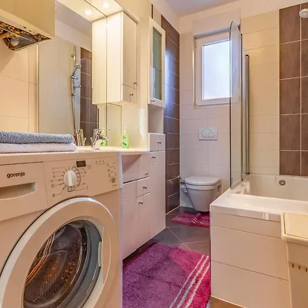 Daire Istriensonne - Veruda Mit Grillterrasse *