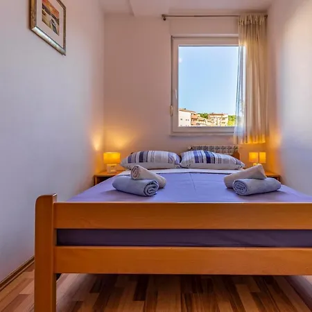 Istriensonne - Veruda Mit Grillterrasse * Pula