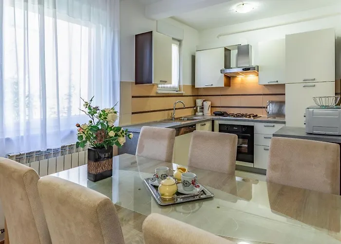 Istriensonne - Veruda Mit Grillterrasse Apartman